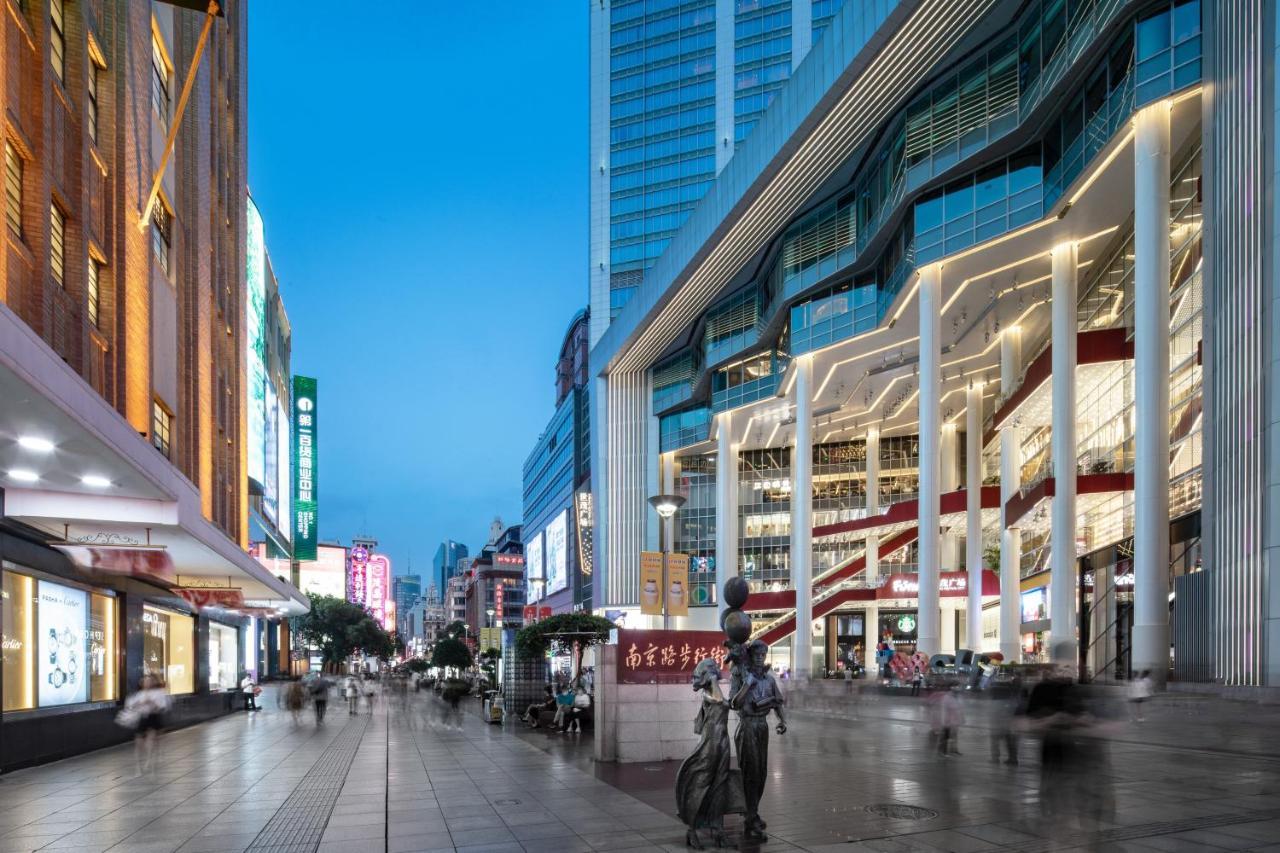 Crowne Plaza Shanghai Nanjing Road By Ihg 외부 사진 The shopping mall